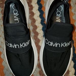 Womens Calvin Klein slip on sneakers size 10